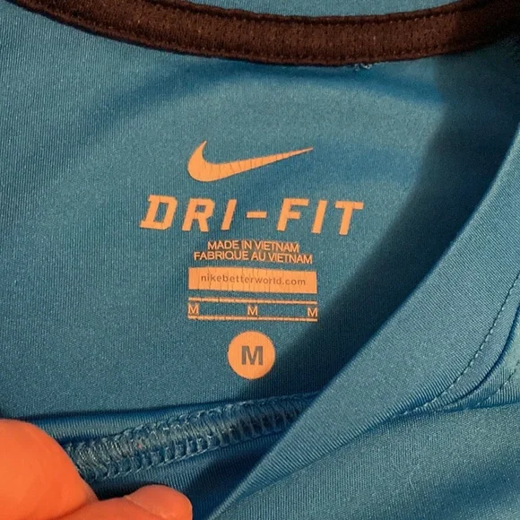 Nike Dri-Fit Shirt - Picture 3 of 7
